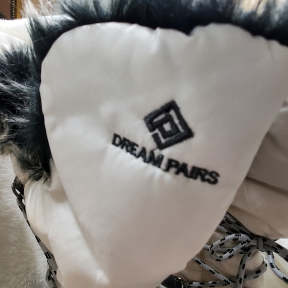 NEW DREAM PAIRS MID-CALF Winter Boots - Picture 10 of 16